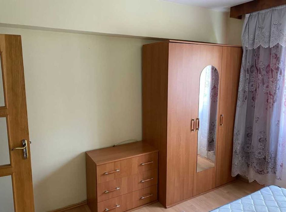 Inchiriez Apartament 2 Camere Republici