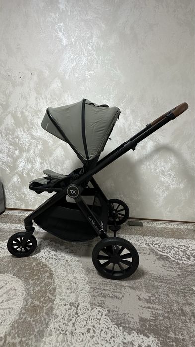 Продам детскую коляску 2 в 1 TOMIX Prime