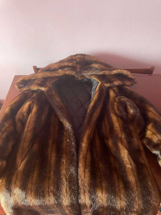 Haină din blană naturală de iepure cu glugă – XXXL, nouă