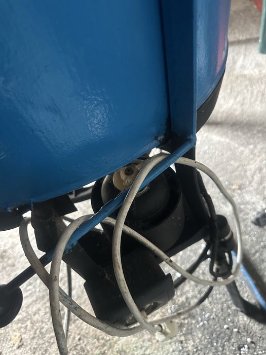 Центрофуга за мед