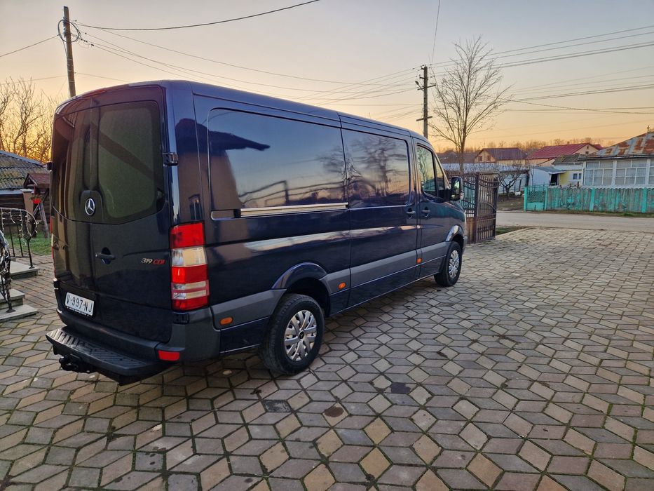 Mercedes Sprinter 319