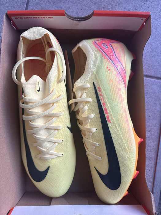 Ghete de fotbal ELITE