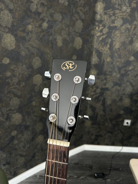 Акустинча китара SX
