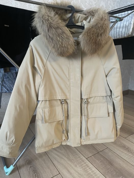 Продам парку зимнюю