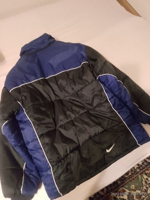 Зимно яке Nike размер L