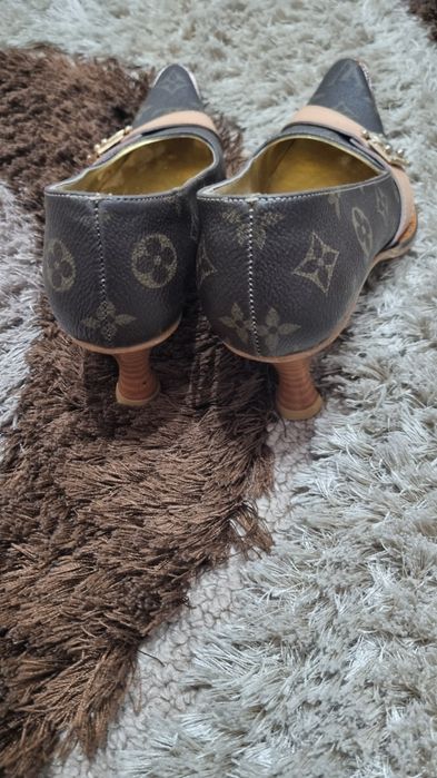 Pantofi louis vuitton