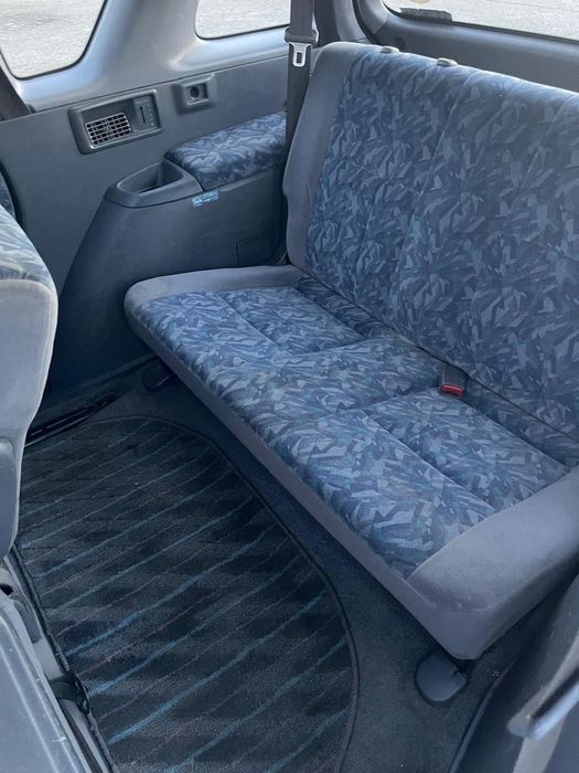 Продам автомобиль Toyota ipsum