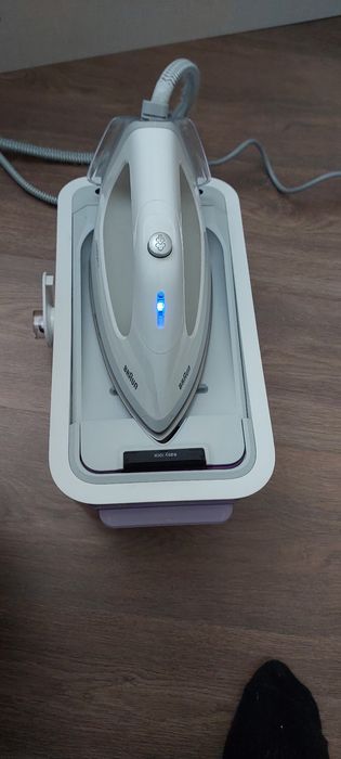 Паровой утюг Braun