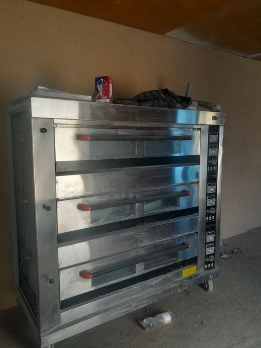 Tort , perojni, sshirinlik buxanka pishirish uchun pechka