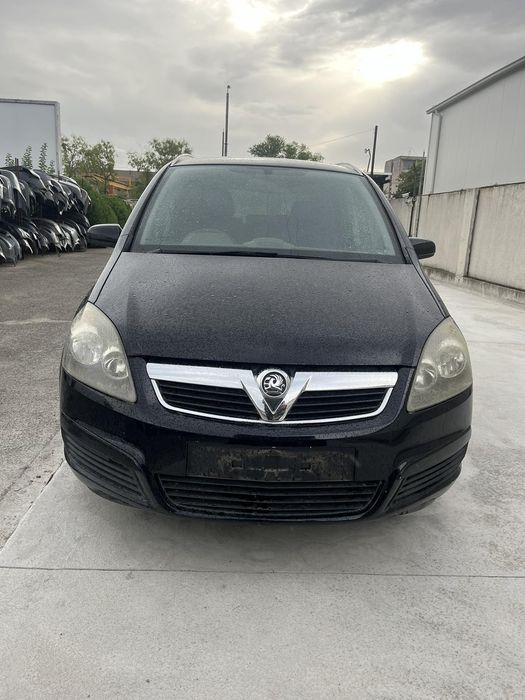 Opel Zafira B 1.8 16V 2008 НА ЧАСТИ!