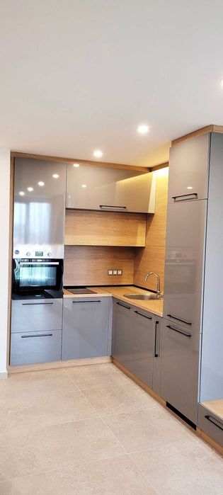 Продава се Двустаен апартамент в София, Гоце Делчев - 76 кв.м за 1869 €/кв.м - Снимка #1