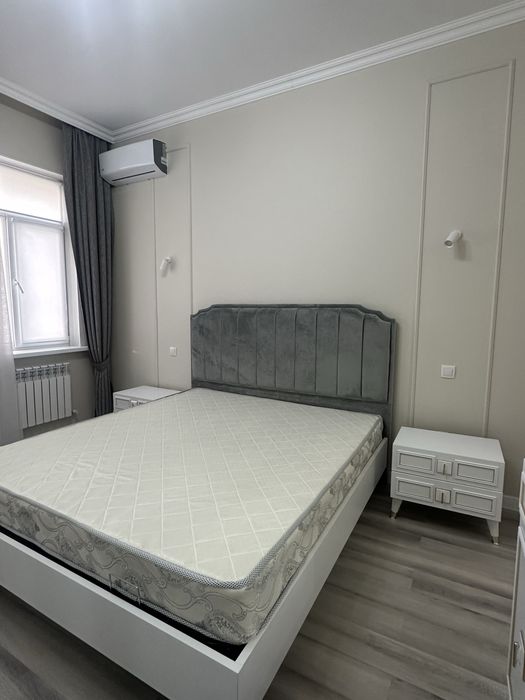 Продается спальный гарнитур