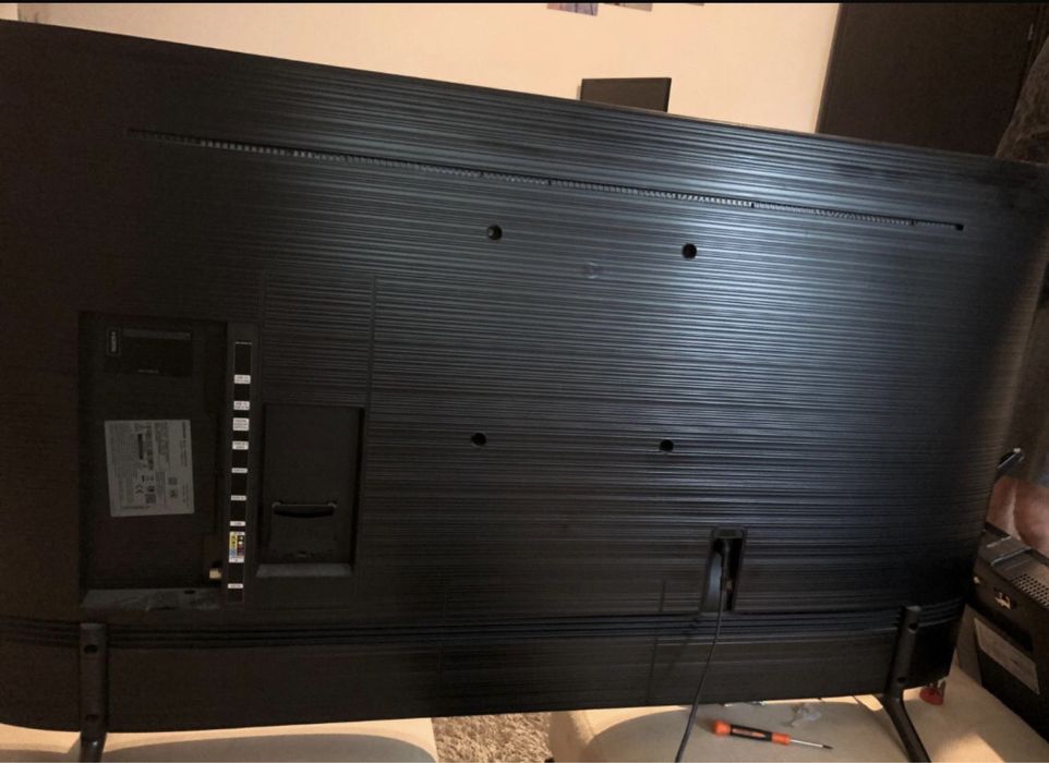 Vand televizor  Smart Samsung