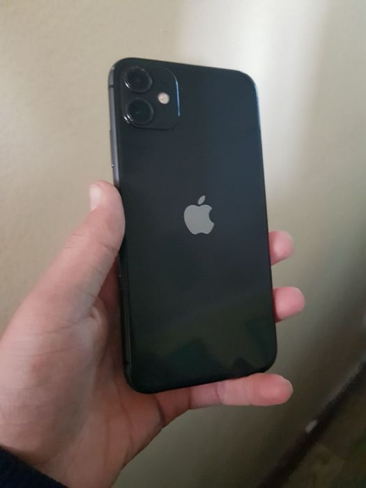 Iphone 11  abmenga faqat iloji bosa iphone 12 bosa minila keremas