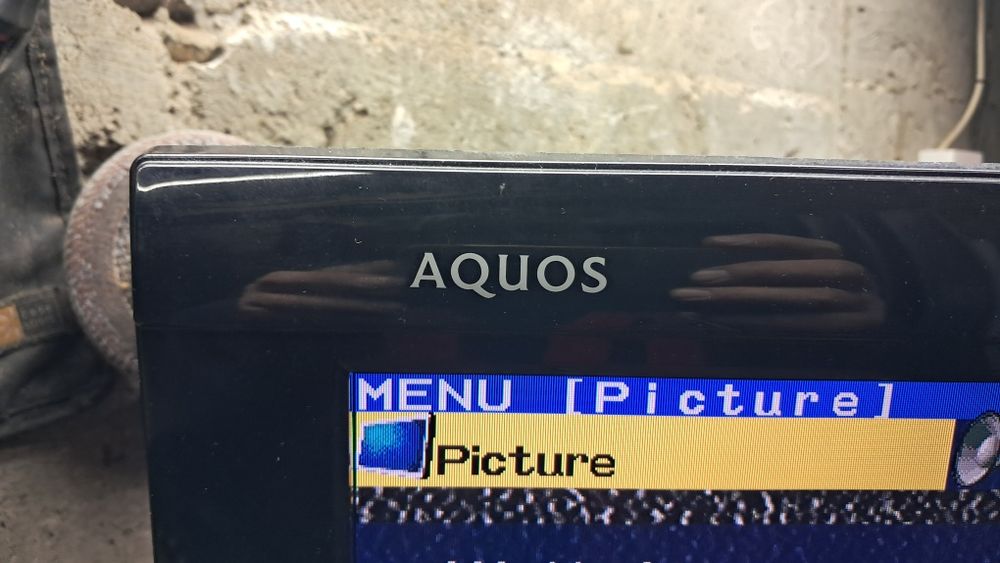 Телевизор  sharp 32