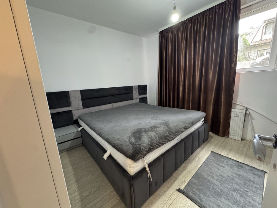 Damaroaia sector 1 Propietar vand apartament 67m utili centrala propie mobilat utilat