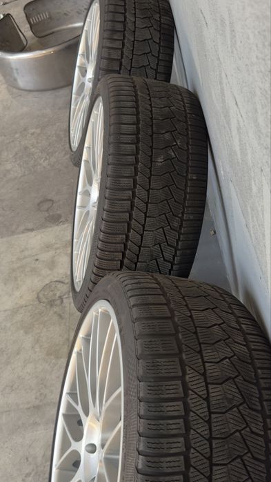 Джанти с гуми за BMW 5x120 22 Бмв 5х120 22