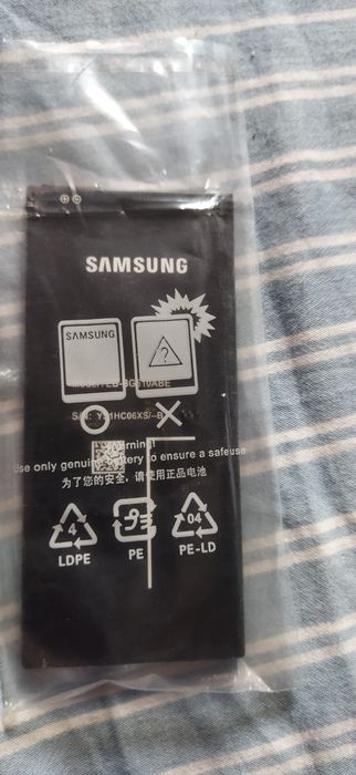 Baterie originala samsung j7 max