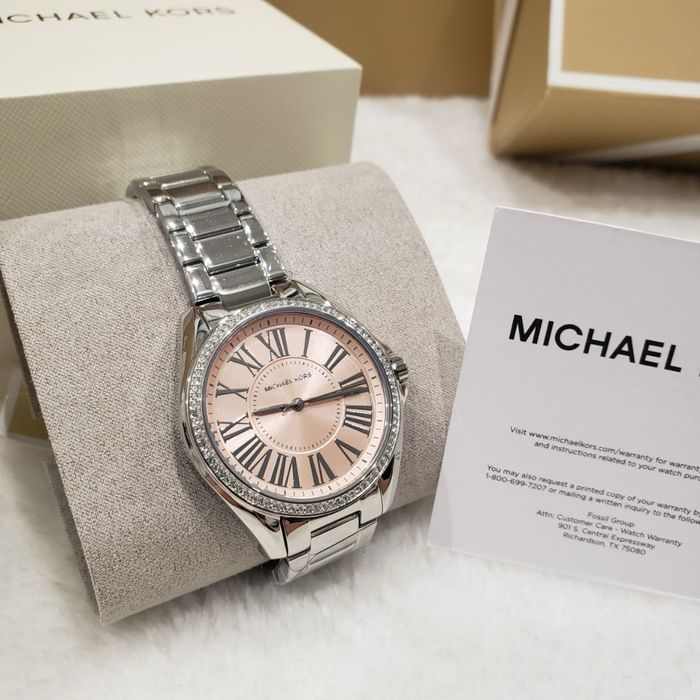 Часы Michael kors