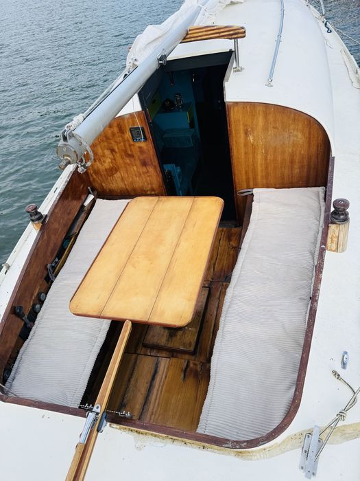 Velier Jollenkreuzer 30