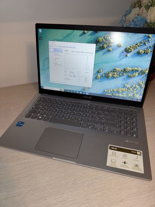 Laptop asus vivobook slim i3 1005G1