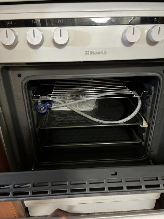 Срочно продам новую газплиту