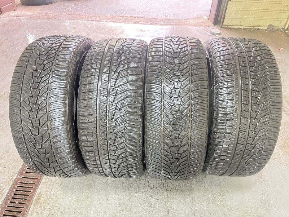 Зимние шины R20 255/40 Хэнкок