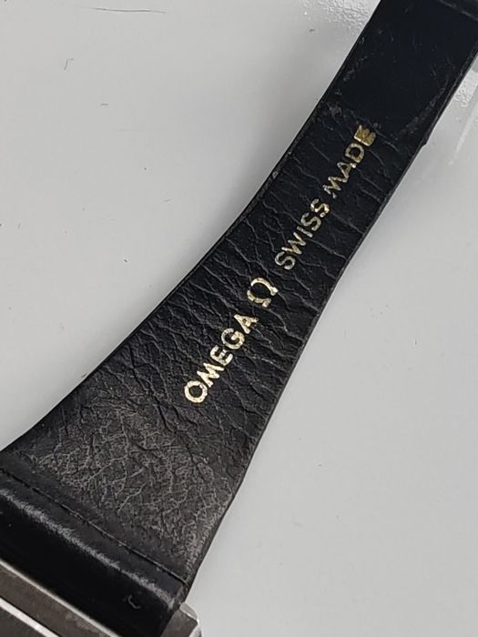 Ceas Omega Deville Manual 37x23,5 mm Funcționează Impecabil!