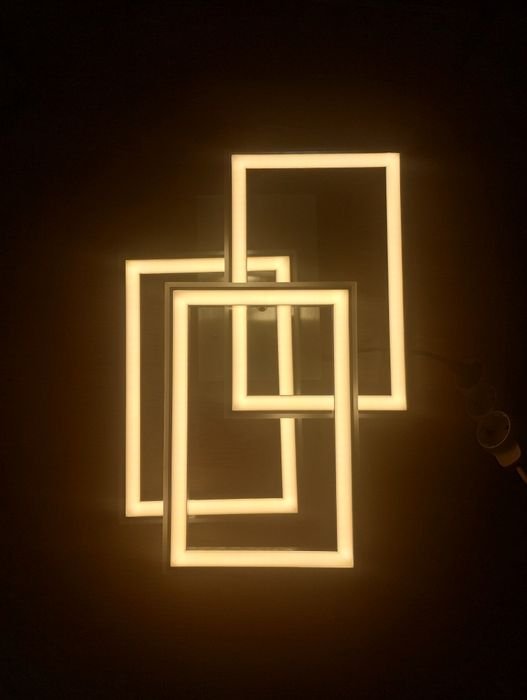 Lustră LED modernă pătrate intercalate – nouă, multicolor