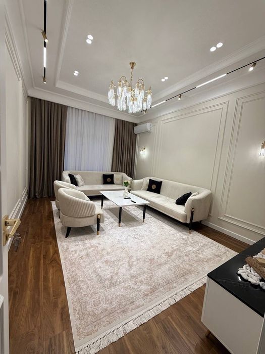 Poytaxt Gavhari Продается 4 комнатная квартира ремонт Ц-2 Алайский