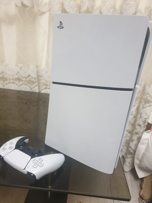 Se vinde ps 5 digital edition slim