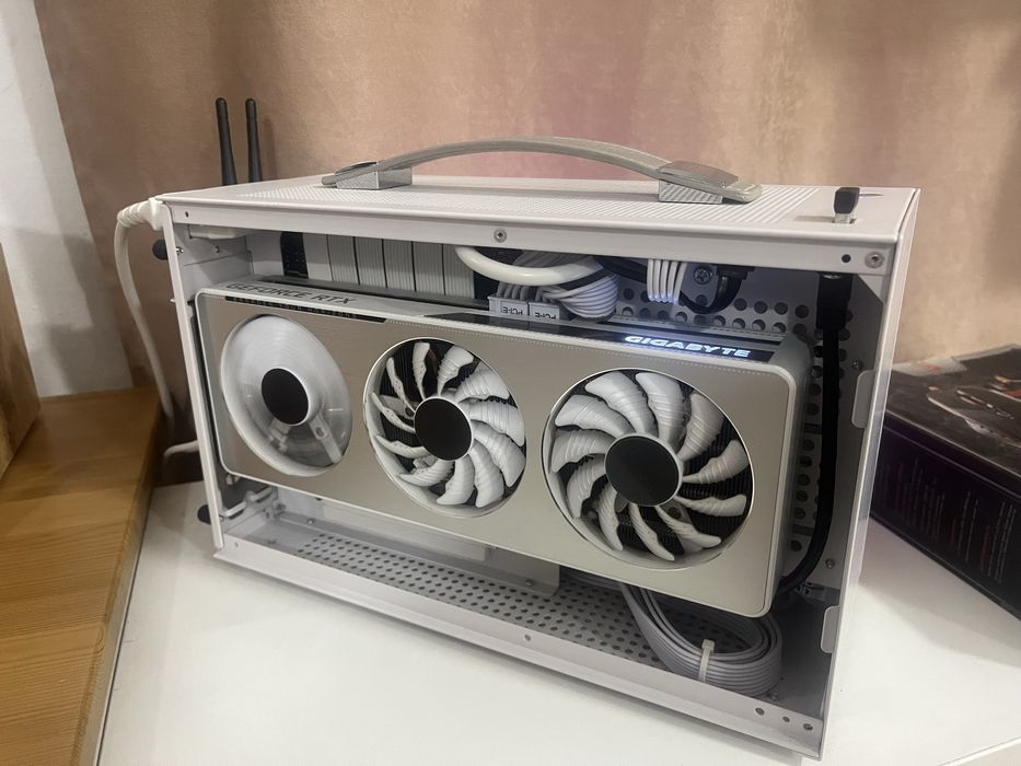 Gigabyte Vision RTX 3060Ti