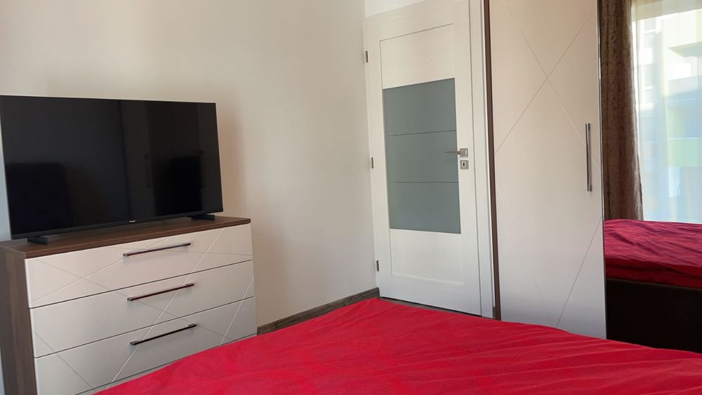 Vând apartament 2 camere bloc nou construit