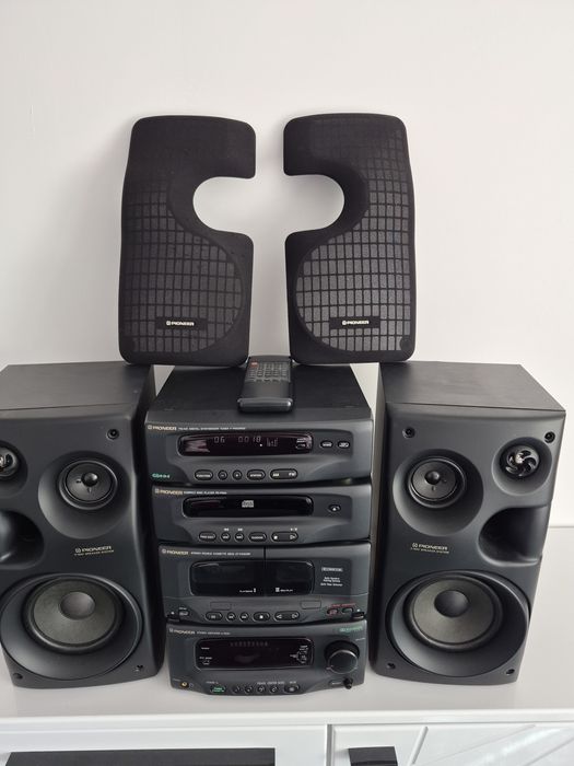 Vând  Sistem Pioneer Linie