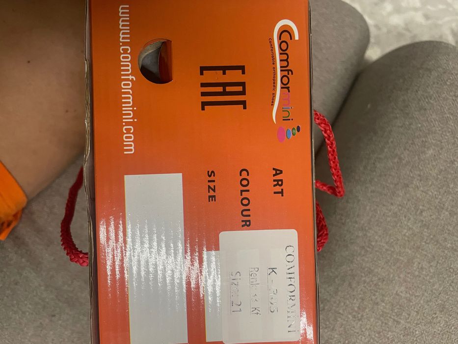 Продам ортопедические сандали для девочки Comformini