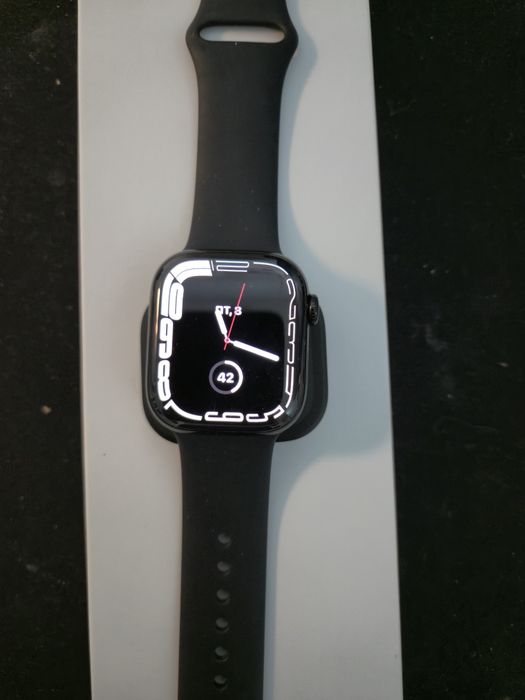 Apple watch 11/ 100%