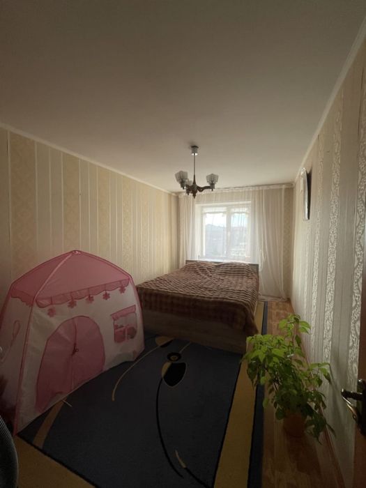 Продам 3х квартиру район бэста