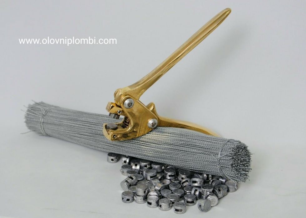 Защитни Пломби. Пломбиране на варели с масла и резервоари с горива.