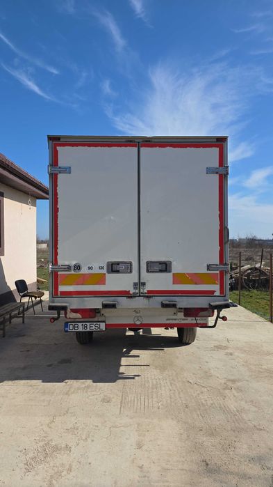 Vând cub frigorific 6 paleți – totul funcțional + revizie facuta