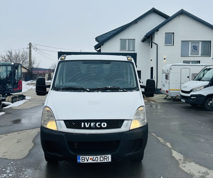Iveco basculabil pe 3 parti 35c15
