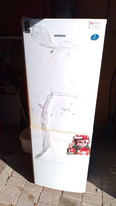 Холодильник Самсунг