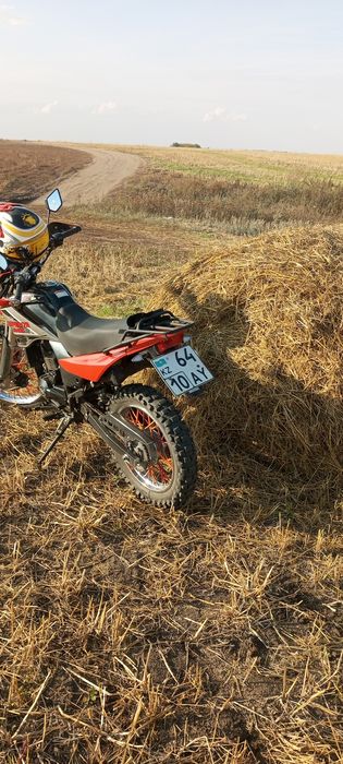 Продам мотоцикл эндуро пантера 300 кубов