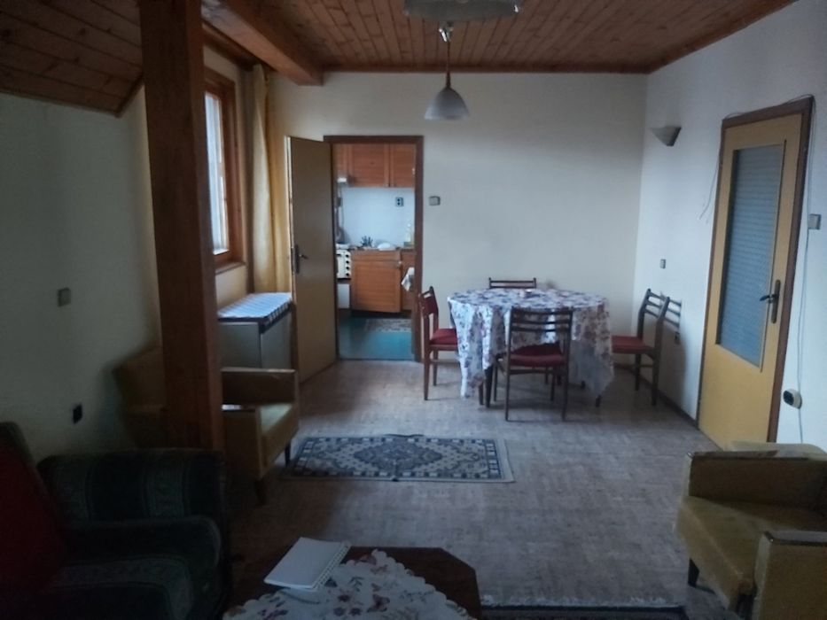 Дава се под наем Етаж от къща в Пловдив, Каменица 1 - 108 кв.м за 433.5 € - Снимка #8