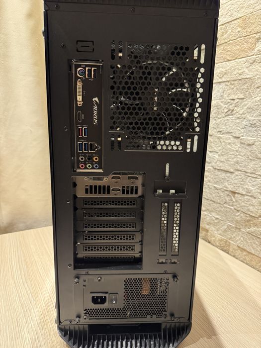 Геймърски компютър