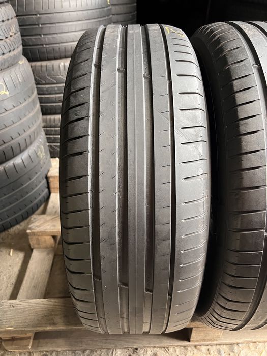 2 anvelope vara 235/65/17 , Michelin , DOT 2020