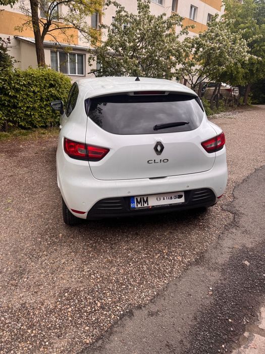 Vând Renault Clio IV