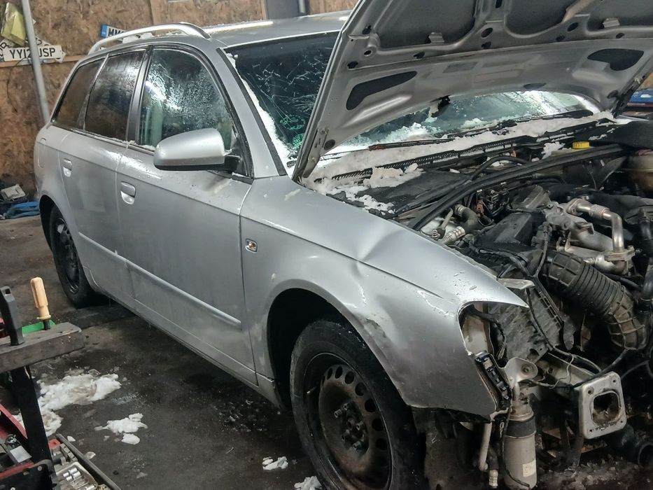 Motor 2.0 TDI BPW 140  Audi A4 B7 Turbina Ambreaj  Caseta Haion Inject