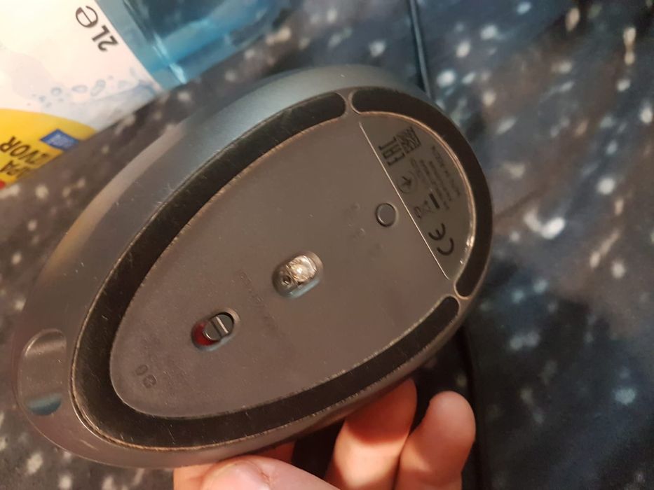 Logitech MX Vertical Wireless – Mouse ergonomic Logitech, Bluetooth/USB