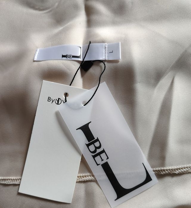 Нарядное платье женское