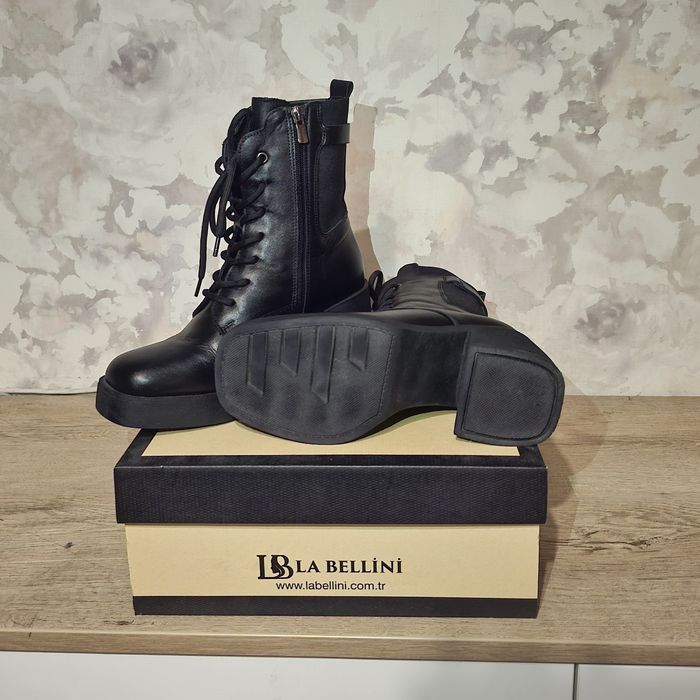 Боти от естествена кожа